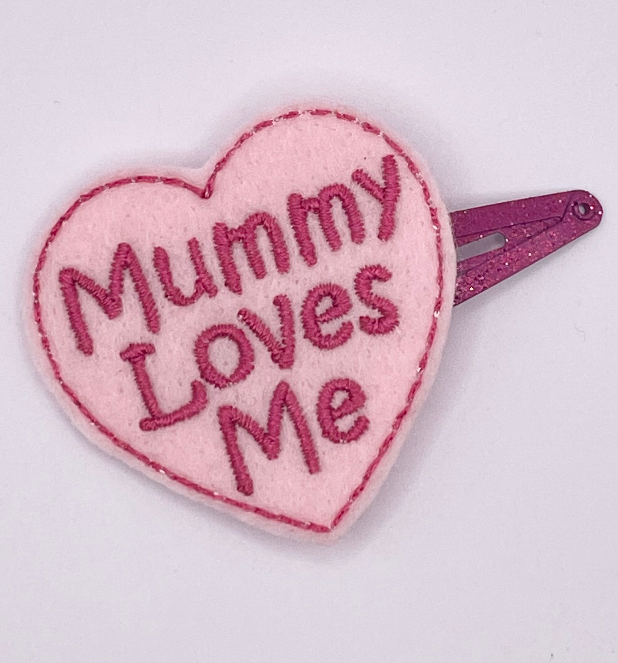 Mummy Loves Me Heart Feltie Snap Clip